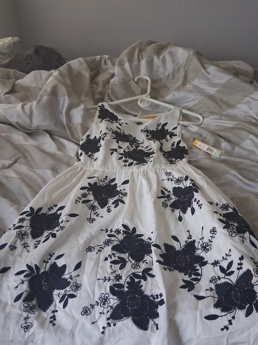 Alice + Olivia White Dress with Black Floral Embroidery